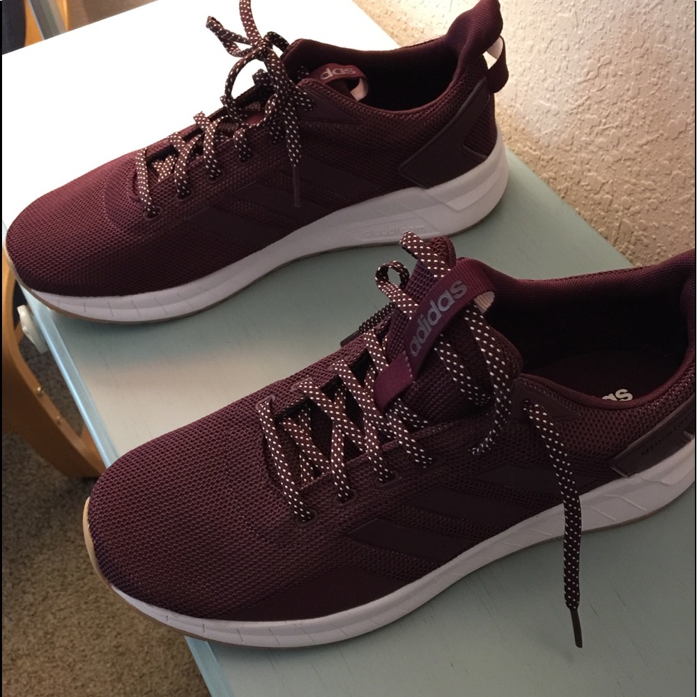 NWOT Adidas Questar Ride sneakers.